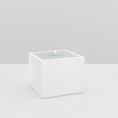 SQUARE WATER TABLE