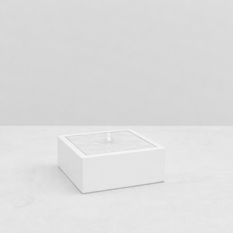 SQUARE WATER TABLE