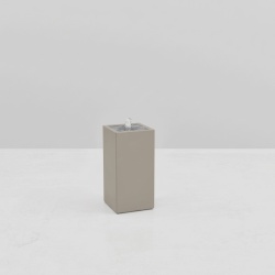 TABLE D'EAU ALUMINIUM CARREE pour paysagistes et collectivité