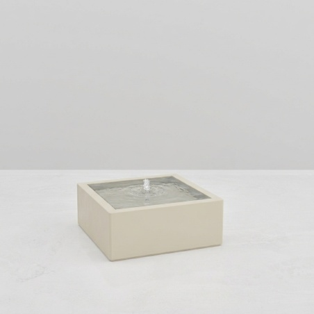 SQUARE WATER TABLE TRENDY