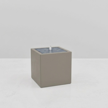 TABLE D'EAU ALUMINIUM CARREE pour paysagistes et collectivité