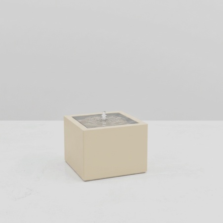 SQUARE WATER TABLE TRENDY