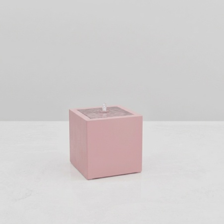 SQUARE WATER TABLE TRENDY