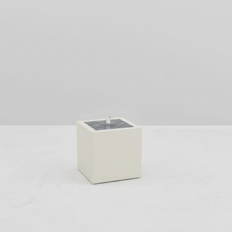 TABLE D'EAU ALUMINIUM CARREE pour paysagistes et collectivité