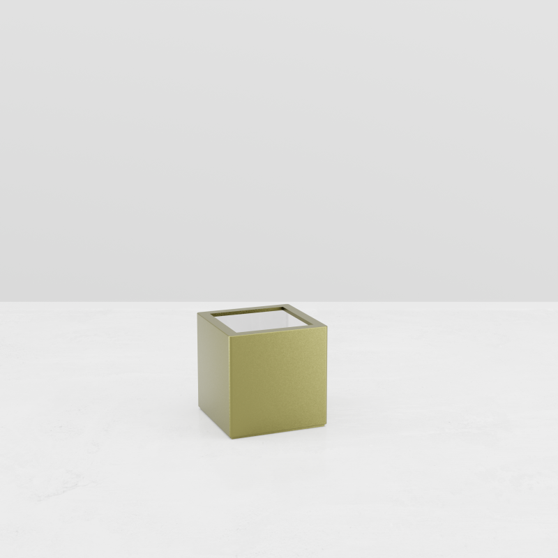 EOS Square Planter for Landscapers and Communities EOS Square Planter for Landscapers and Communities