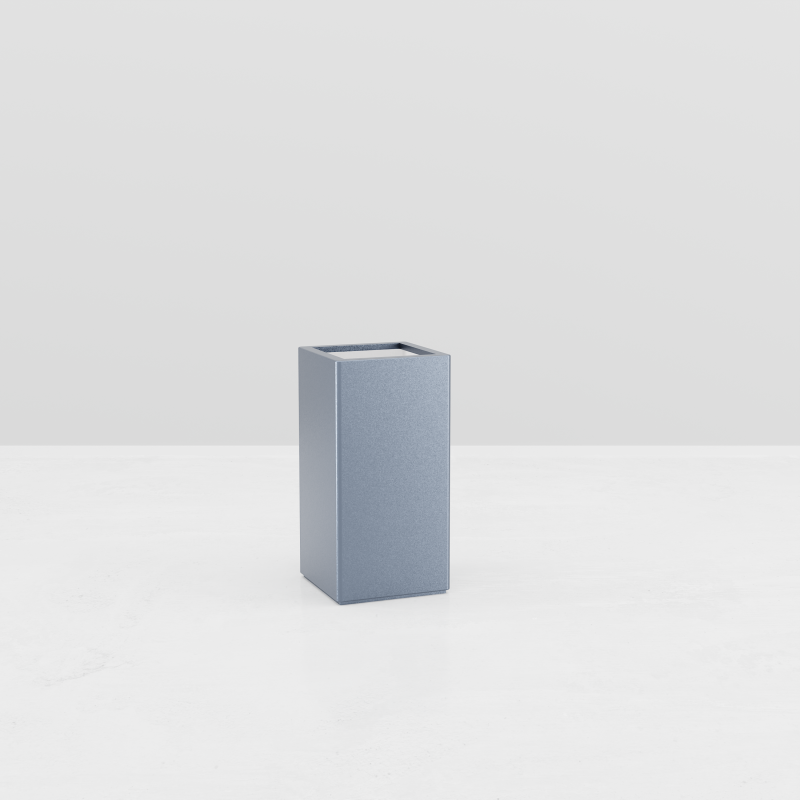 TALL SQUARE PLANTER CHLORIS TALL SQUARE PLANTER CHLORIS