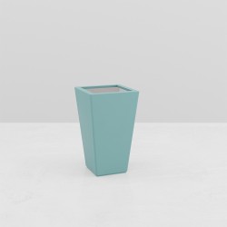 JARDINIERE PYRAMIDALE ARES pour paysagistes et collectivités