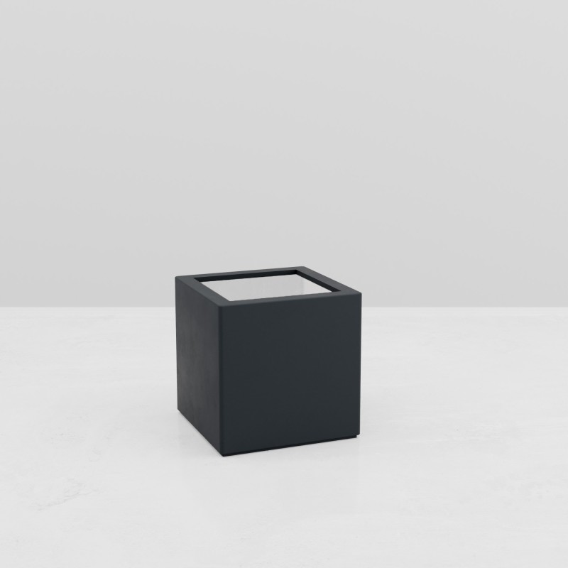 EOS Square Planter for Landscapers and Communities EOS Square Planter for Landscapers and Communities
