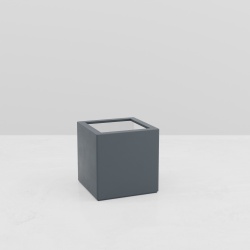 JARDINIERE CARREE EOS pour paysagistes et collectivités