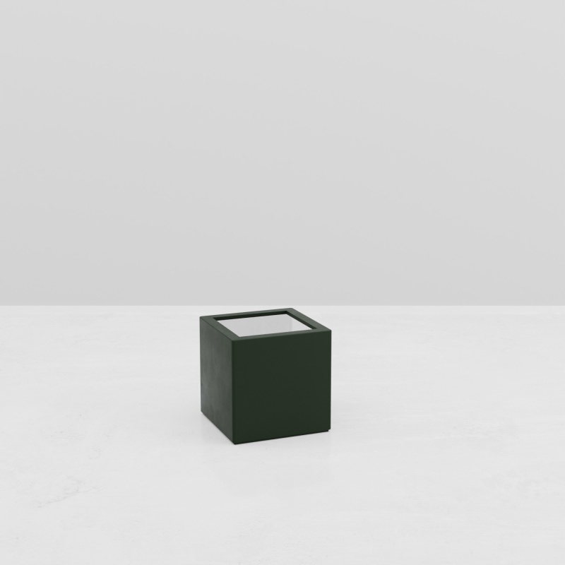 JARDINIERE CARREE EOS pour paysagistes et collectivités JARDINIERE CARREE EOS pour paysagistes et collectivités