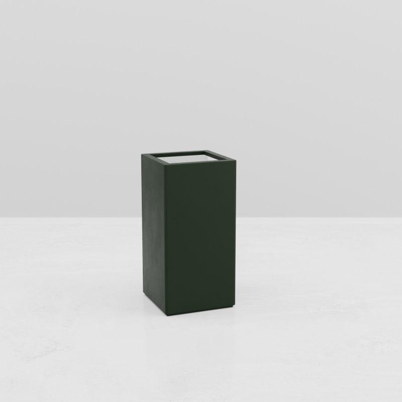 TALL SQUARE PLANTER CHLORIS TALL SQUARE PLANTER CHLORIS